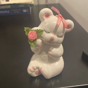 Vintage twin bears decoration